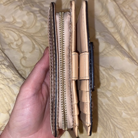 Kate Spade New York Wellesley Cara Rosegold Leather Wallet Clutch WLRU1745 - Picture 7 of 8